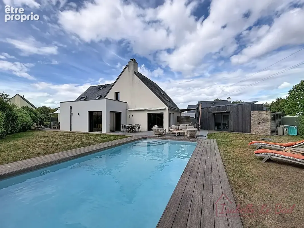 Bruz - maison entierement renovee -210 m² - piscine - vue golf - dpe b - photo 13