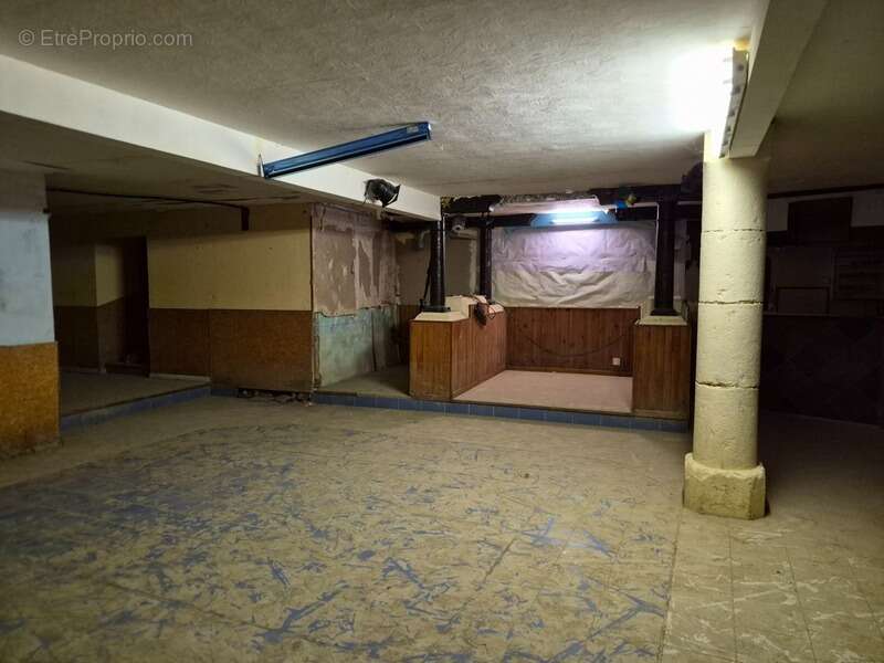 Maison à CHANTEMERLE-LES-BLES