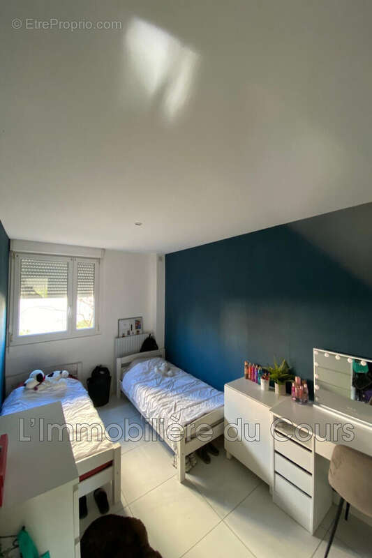 Appartement 77 m² à Martigues  - photo 6