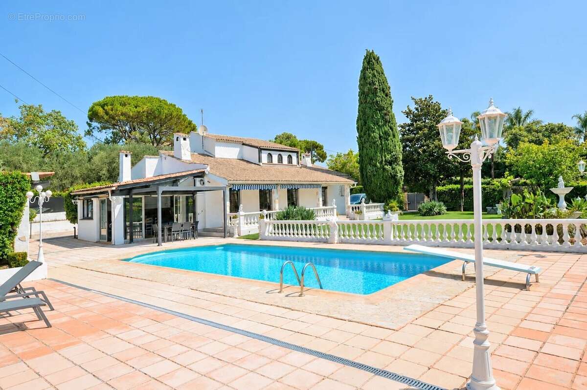 Maison 150 m² à Mougins  - photo 4