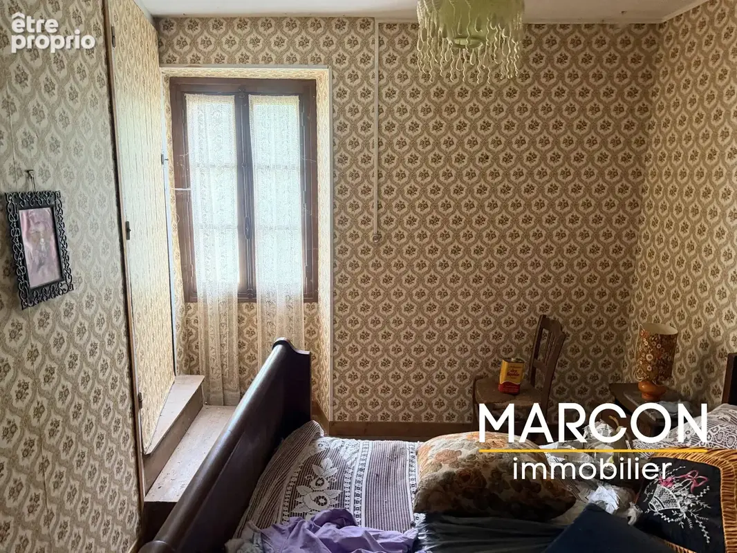 Maison à rénover avec grange attenante - photo 11