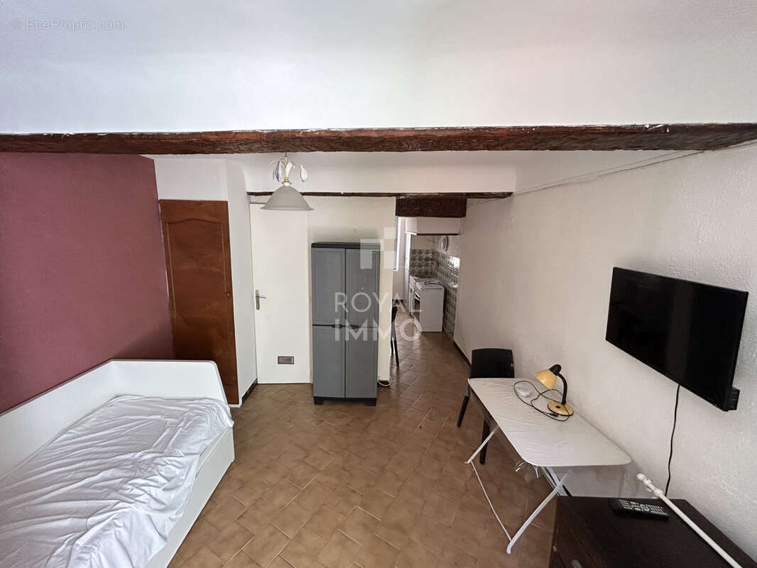 Mourillon t1 + cour privative - photo 3