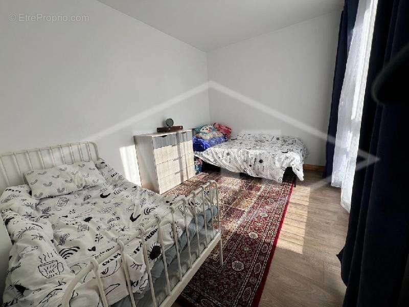 Appartement à BOUSSY-SAINT-ANTOINE