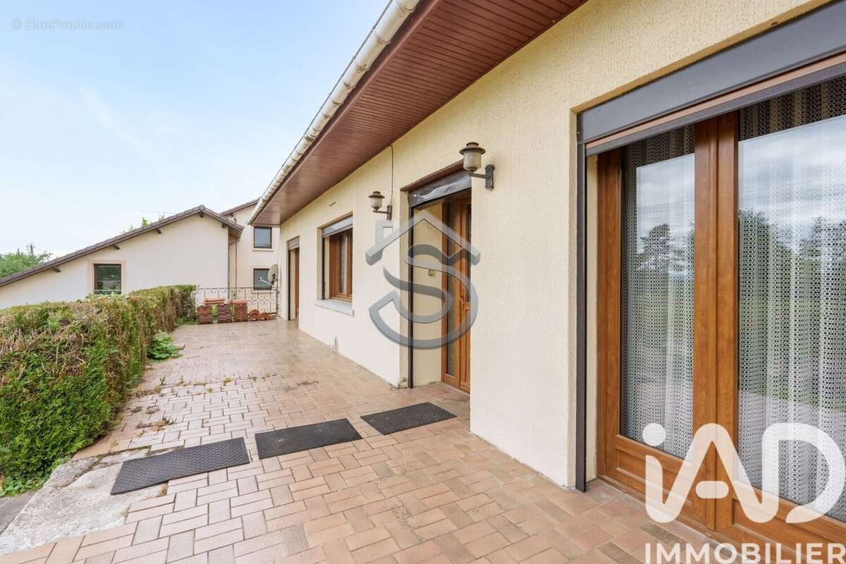 Photo 2 - Maison à VARANGEVILLE