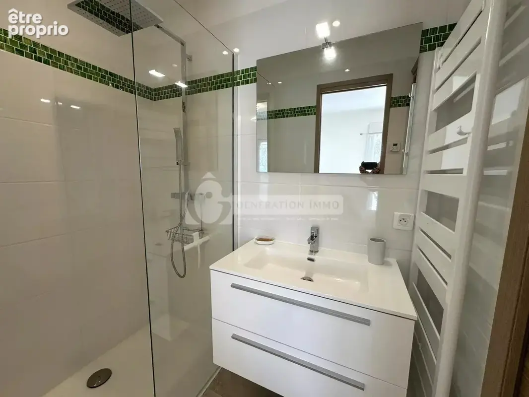 Maison de plain-pied proche centre de Fontvieille. - photo 10