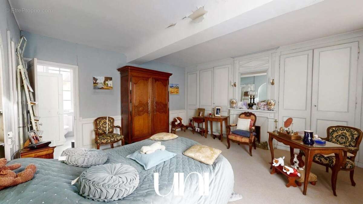 Maison à SAINT-PIERRE-SUR-DIVES