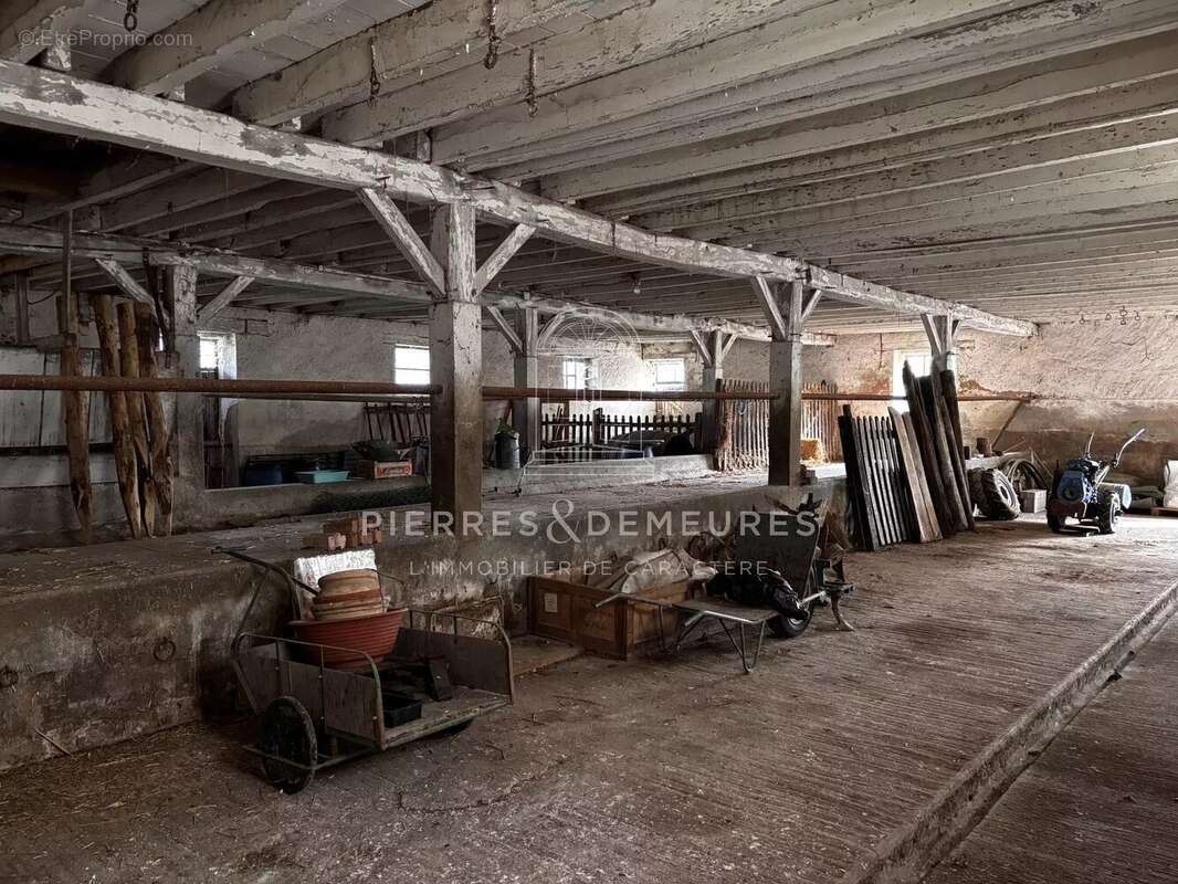 Maison à MERS-SUR-INDRE