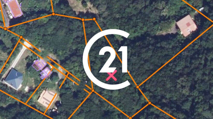 Terrain à LES ANSES-D'ARLET