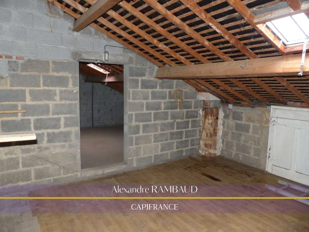 Maison de ville à FOUGERES (35) - photo 23
