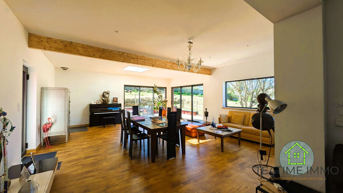 Maison à SAINT-MICHEL-EN-GREVE