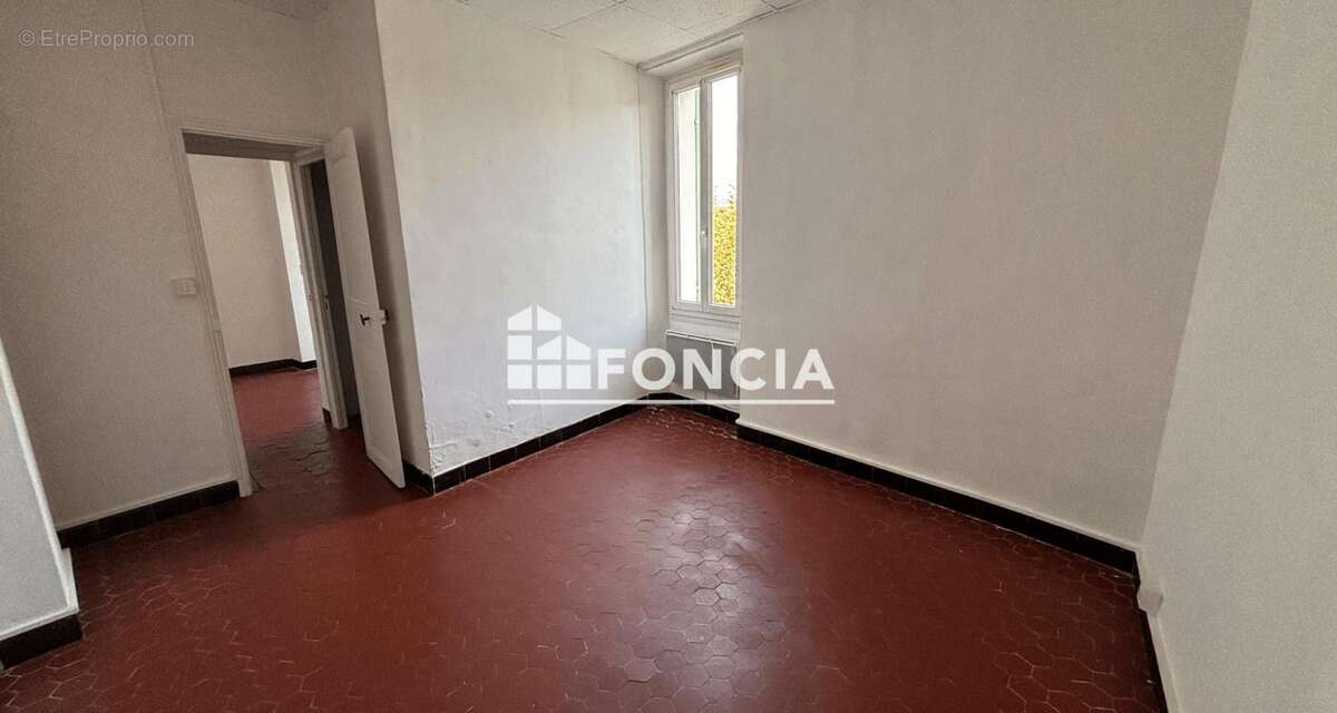 Maison à SAINT-VICTORET