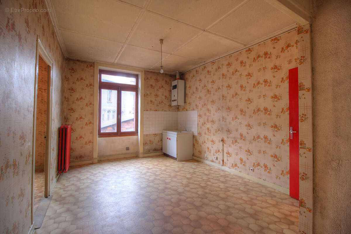 Appartement à SAINT-ETIENNE