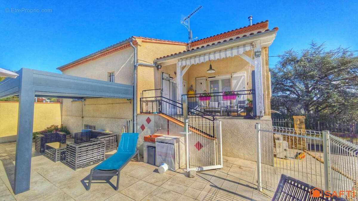 Photo 2 - Maison à FUMEL