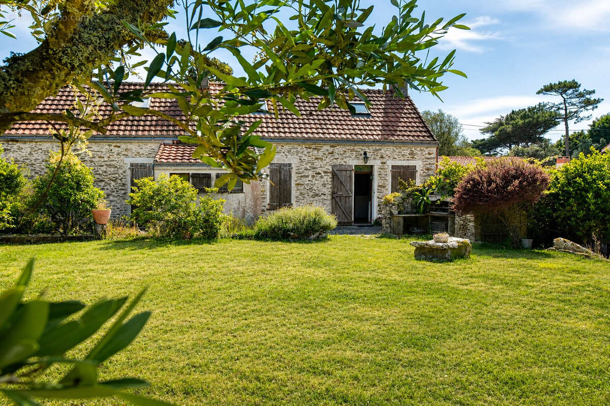 Maison à PREFAILLES