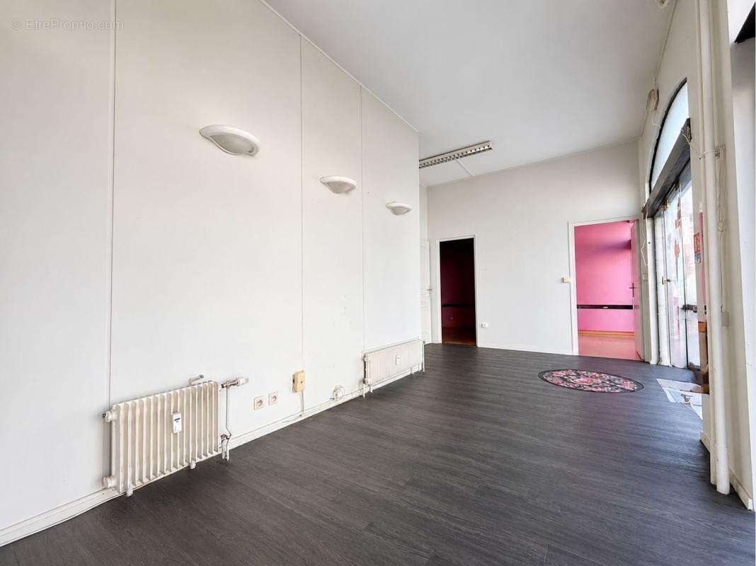 Local professionnel de 44 m² centre ville de Dijon - photo 4