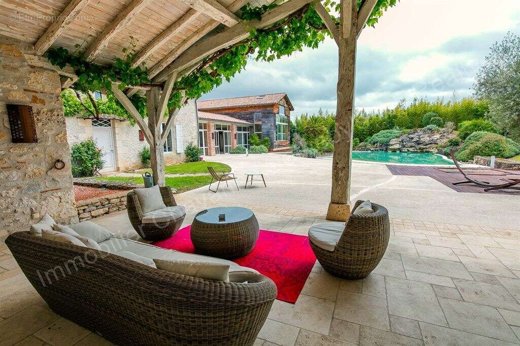 Maison à VILLENEUVE-SUR-LOT