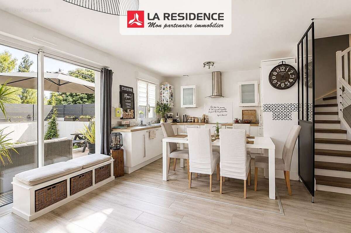 Appartement 94 m² à Orgeval  - photo 2