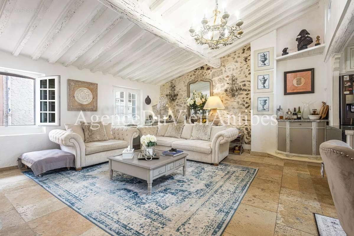 Appartement à ANTIBES