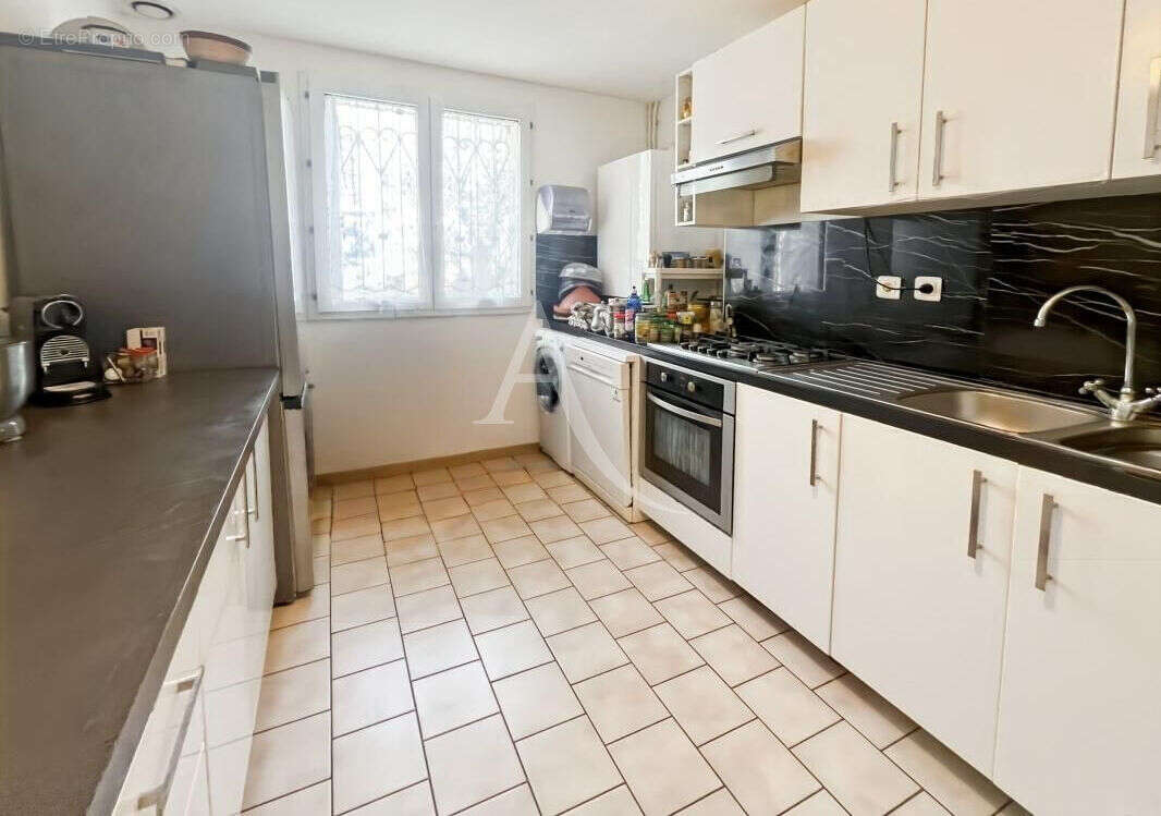 Maison à COURDIMANCHE