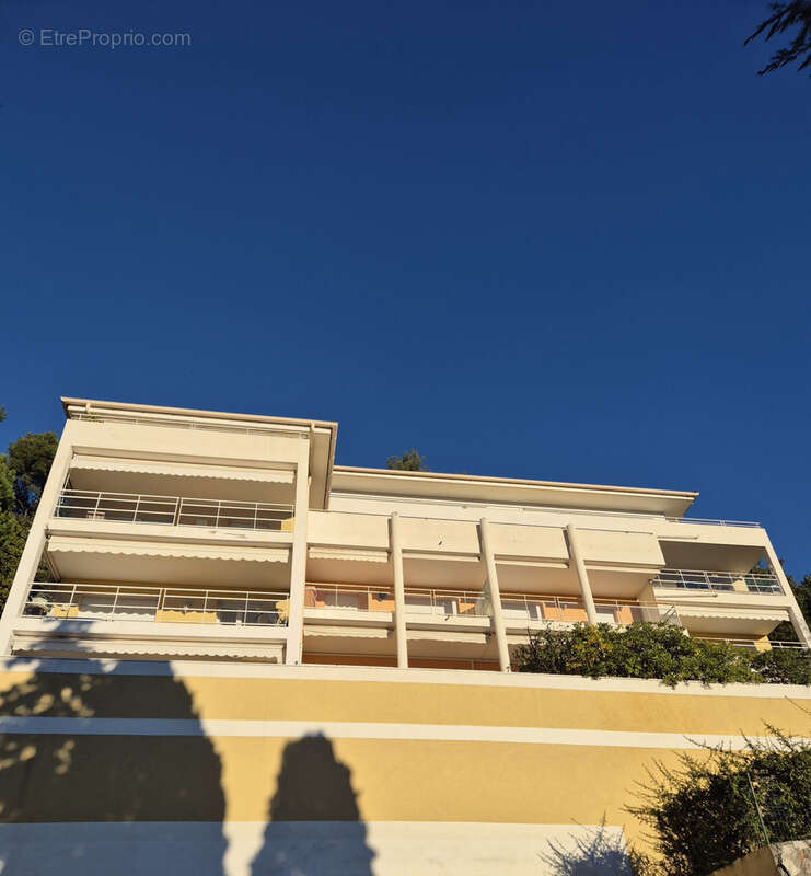 Appartement à MENTON
