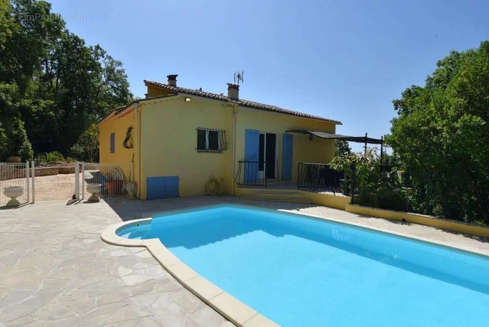 Maison à FAYENCE
