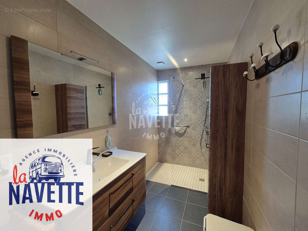 Maison à SAINT-AMANT-TALLENDE