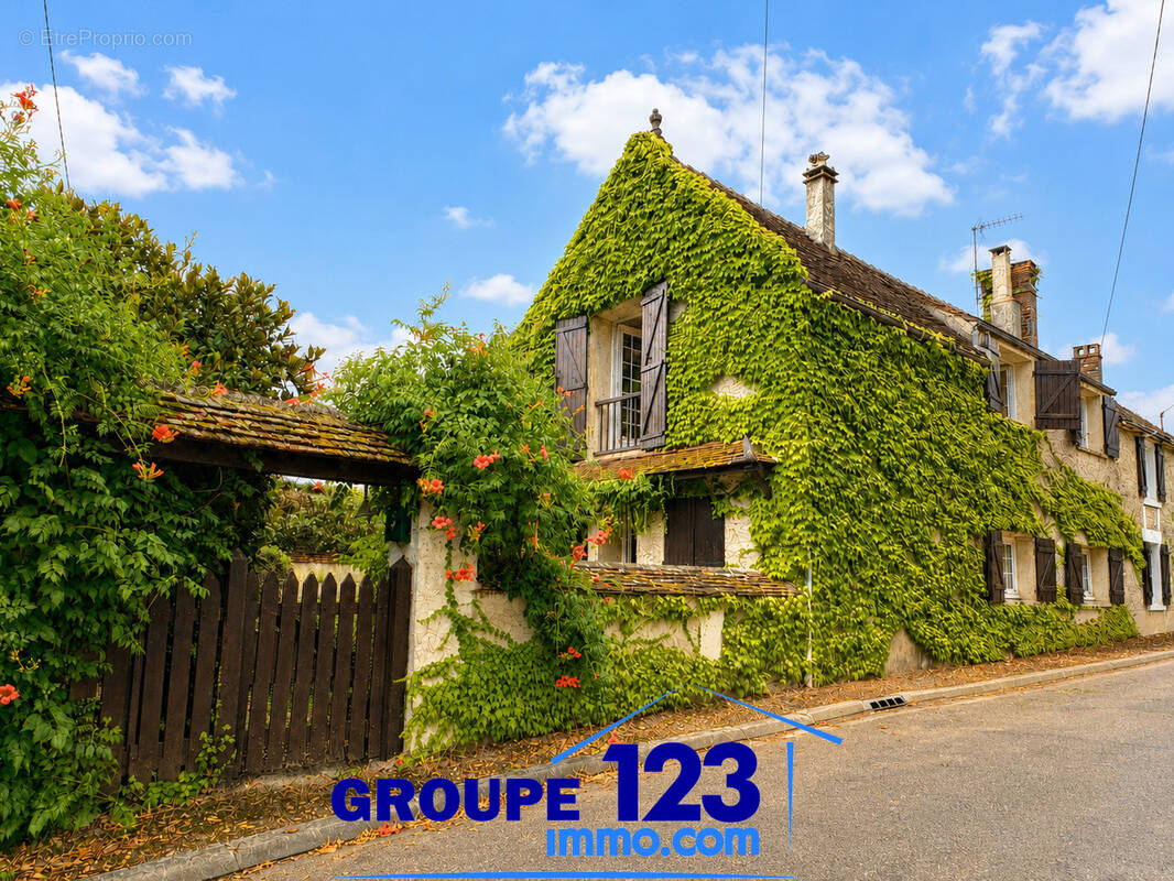 Maison à CHEVANNES