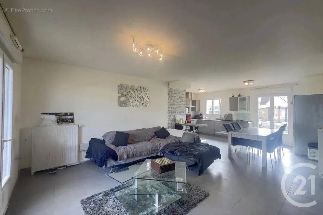 Maison à MESSAS