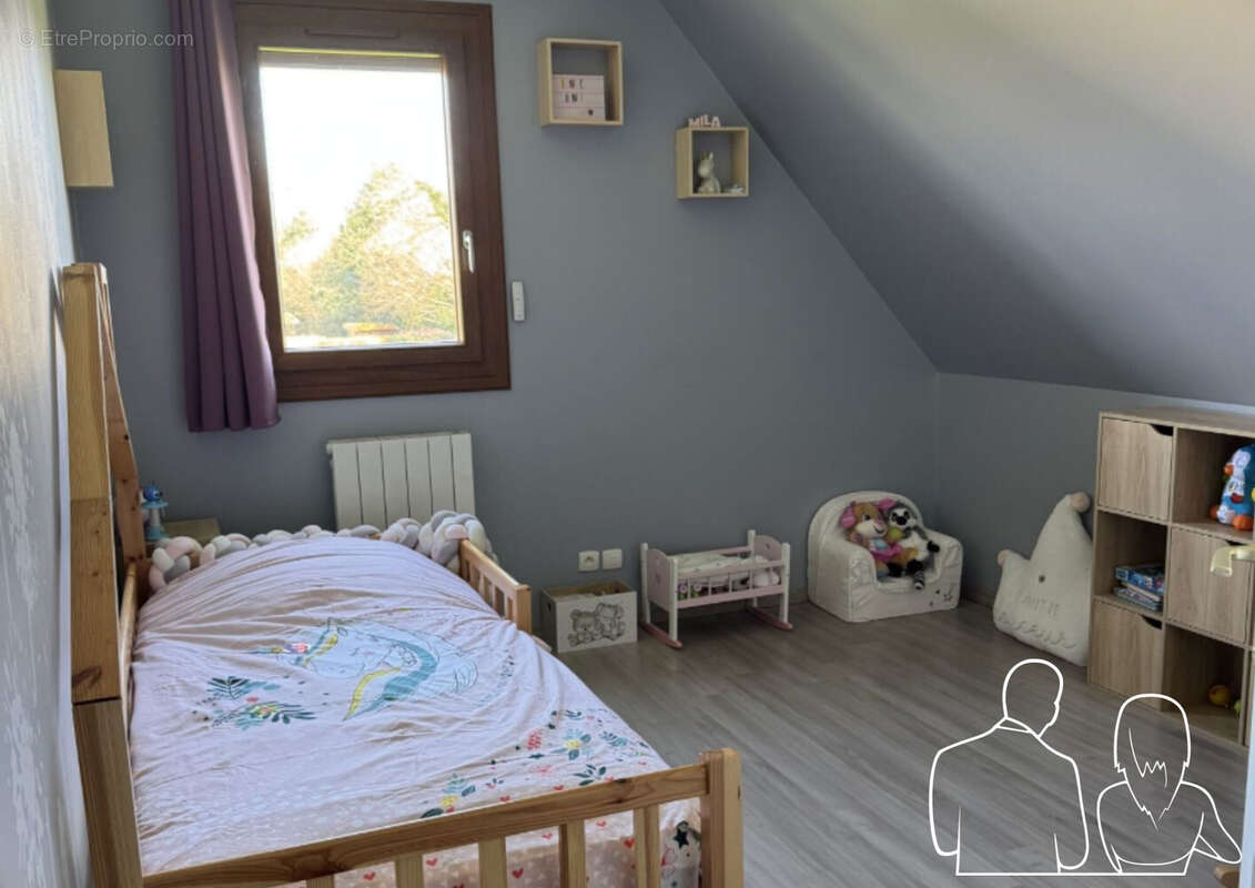 Maison à LA RIVIERE-SAINT-SAUVEUR