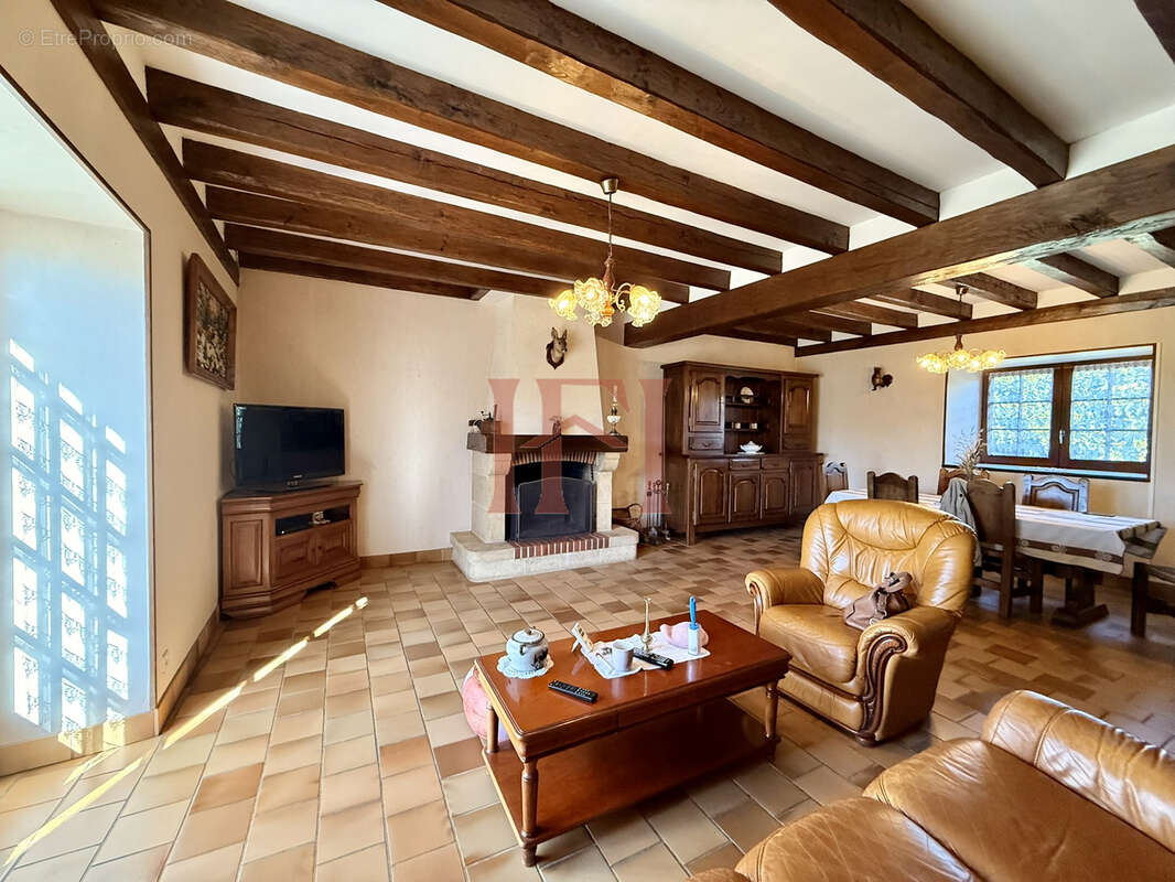 Maison à CLOYES-SUR-LE-LOIR