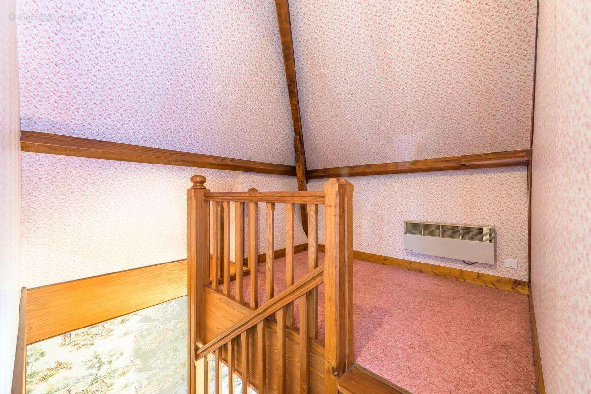 Maison de 6 pièces de 140 m² à Bléré - photo 8