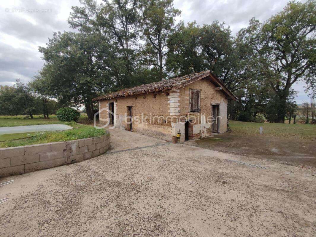 Maison à COUFOULEUX