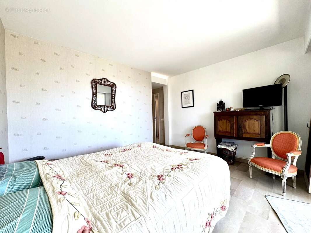 Cannes début de la Croix des gardes-rez de jardin vue mer - photo 12
