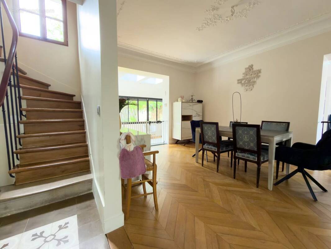 Maison à VILLEMOMBLE
