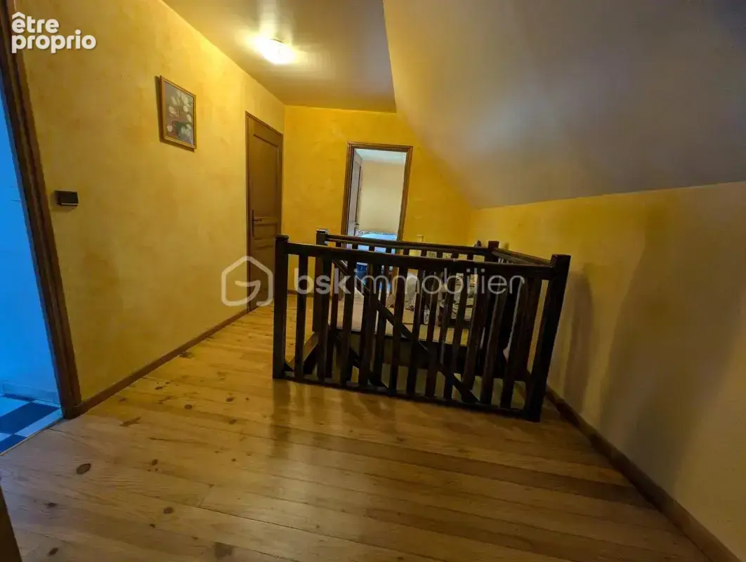 Maison familiale, 6 pièces, quartier très calme - photo 13