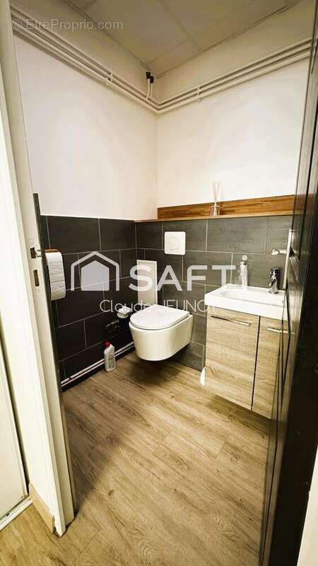 Photo 3 - Commerce à LE BOUSCAT