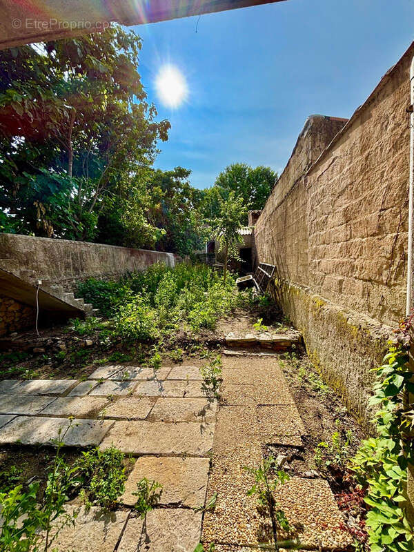 Maison à QUISSAC