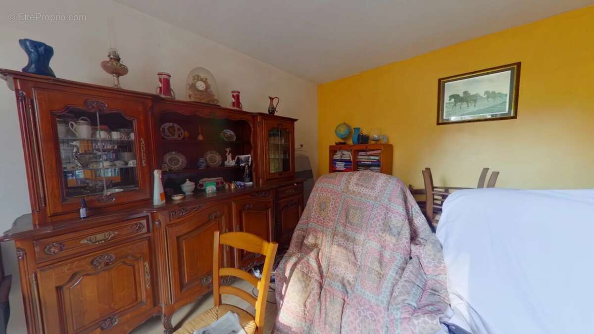 Maison à ESSERVAL-TARTRE