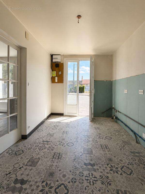 Maison 180 m² à Piegut-Pluviers  - photo 41