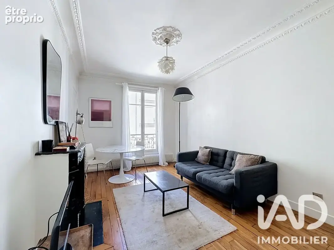Photo 1 - Appartement à PARIS-18E
