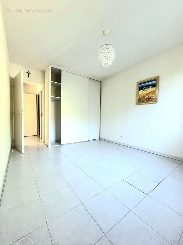 Appartement à SEPTEMES-LES-VALLONS