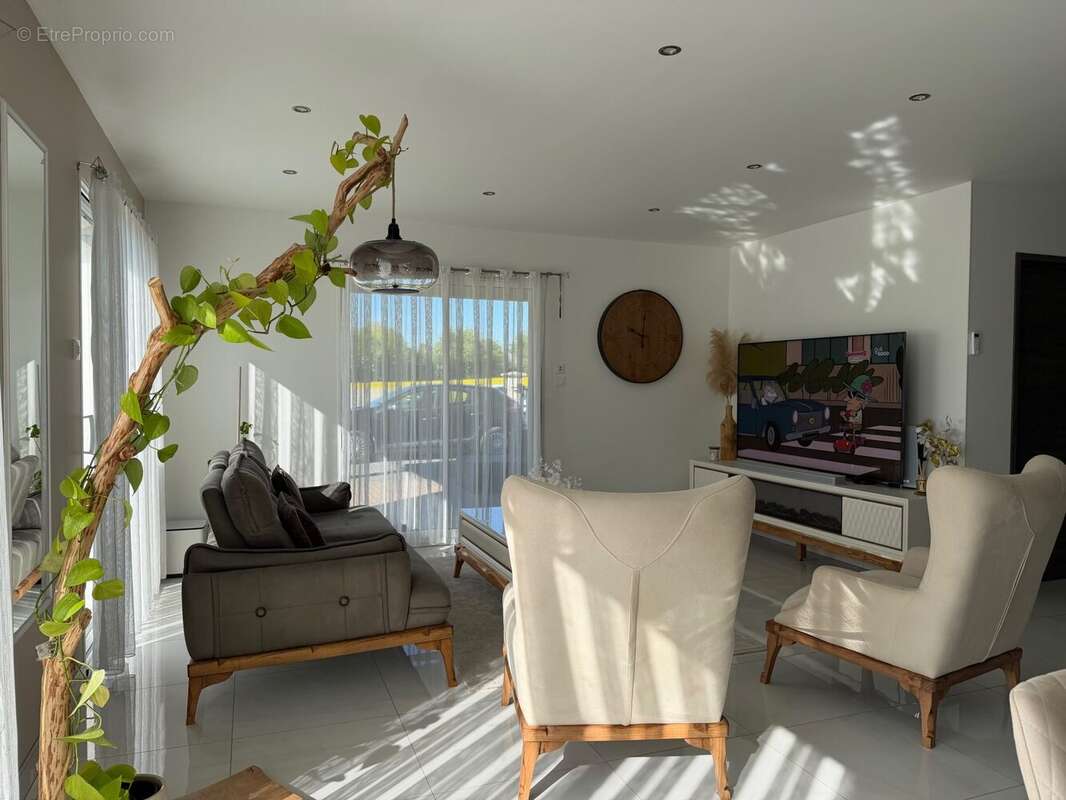 Maison 99 m² à Bernay  - photo 8