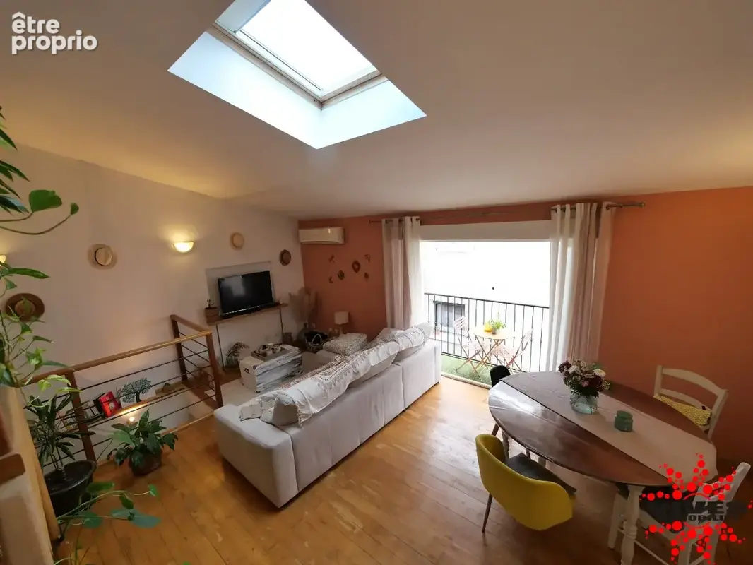 Cachet et beaux volumes pour cette maison F3 avec grand garage - photo 2