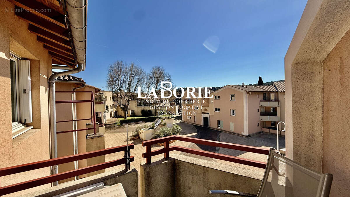 Appartement 70 m² à Villeneuve-Les-Avignon  - photo 3