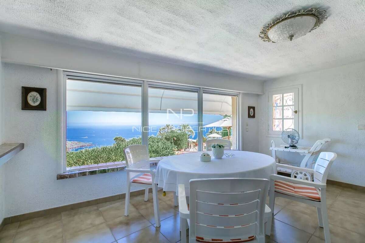 Maison à SAINT-RAPHAEL