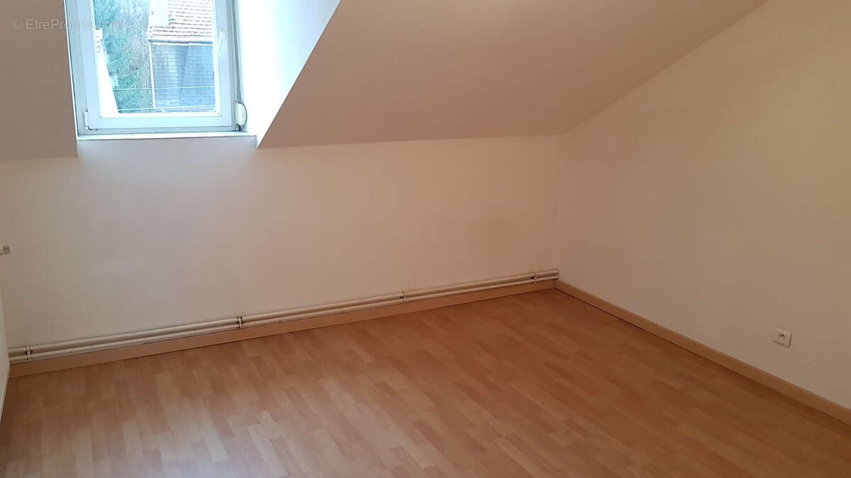 Maison à SENONES