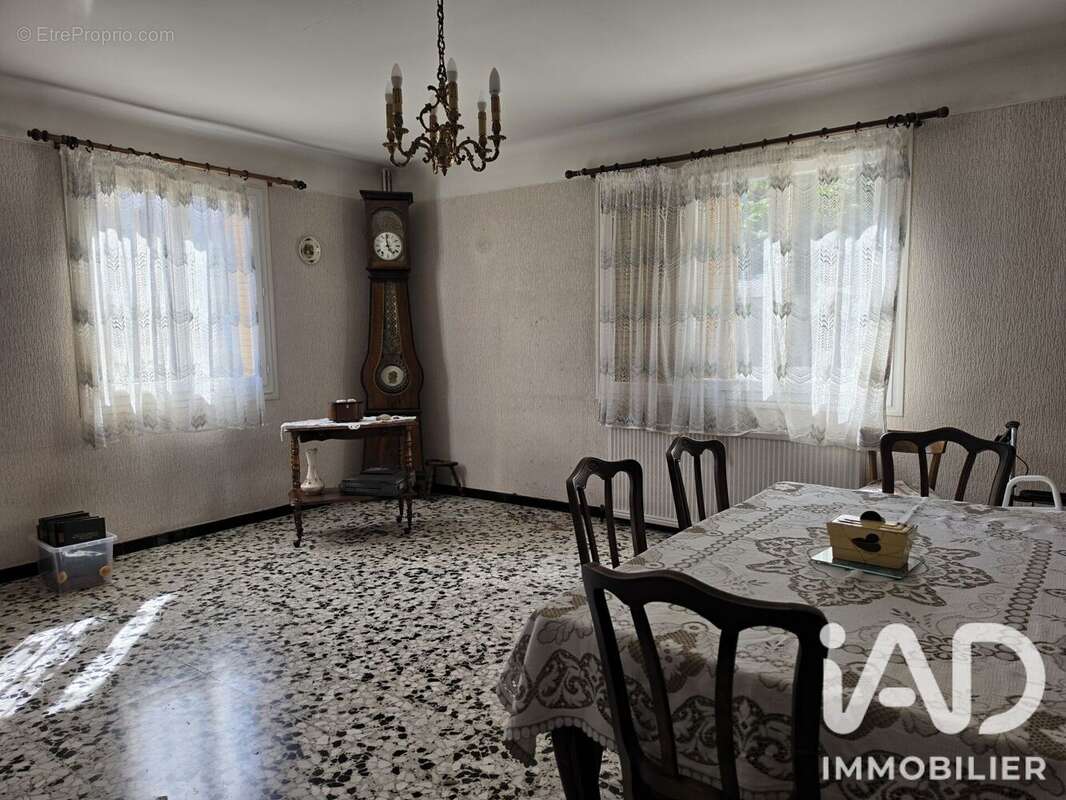 Maison 215 m² à Amelie-Les-Bains-Palalda  - photo 3
