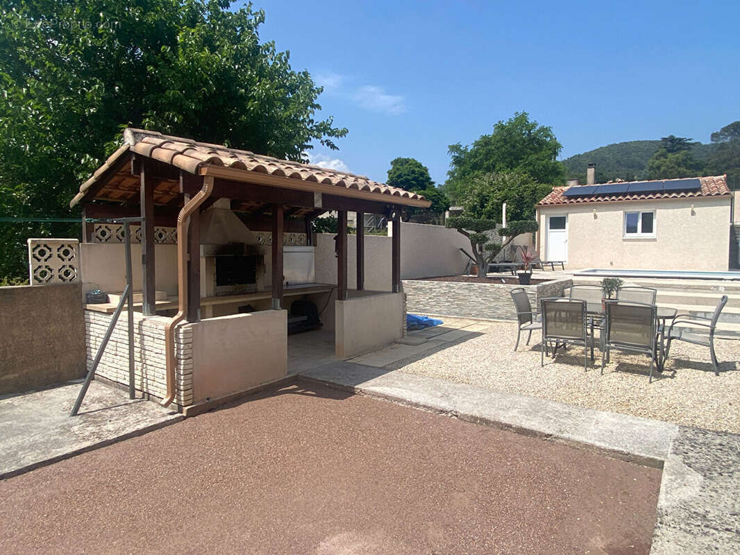 Maison à SAINT-FLORENT-SUR-AUZONNET