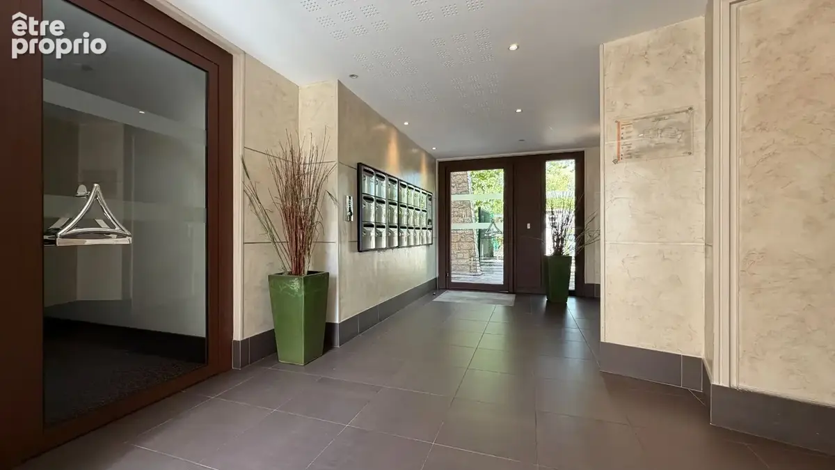 Appartement 63m² à saint-pierre-du-perray - photo 9