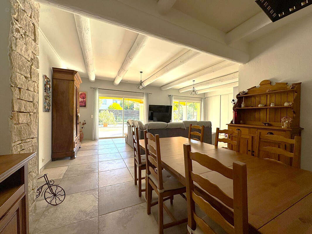 Maison à GOUDARGUES